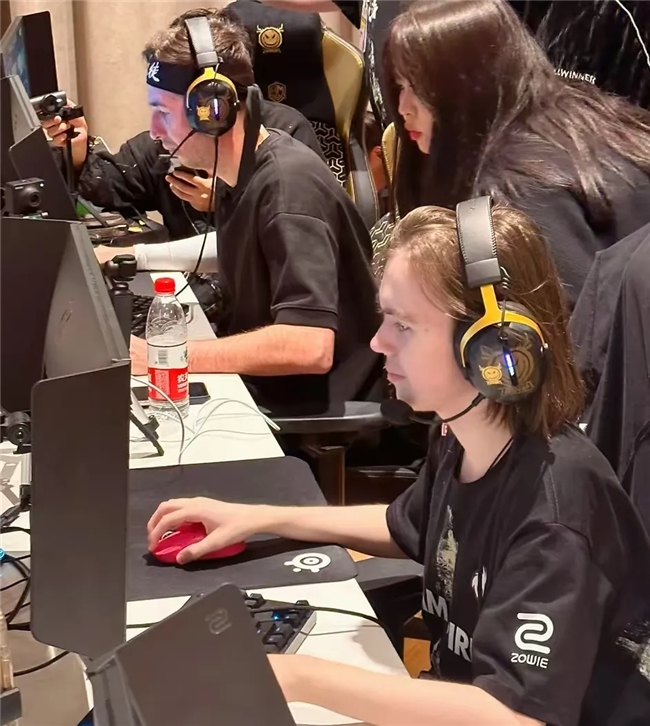 EDG vs DRG 和 Bilibili vs Trace — VCT 2025：中国第一阶段季后赛